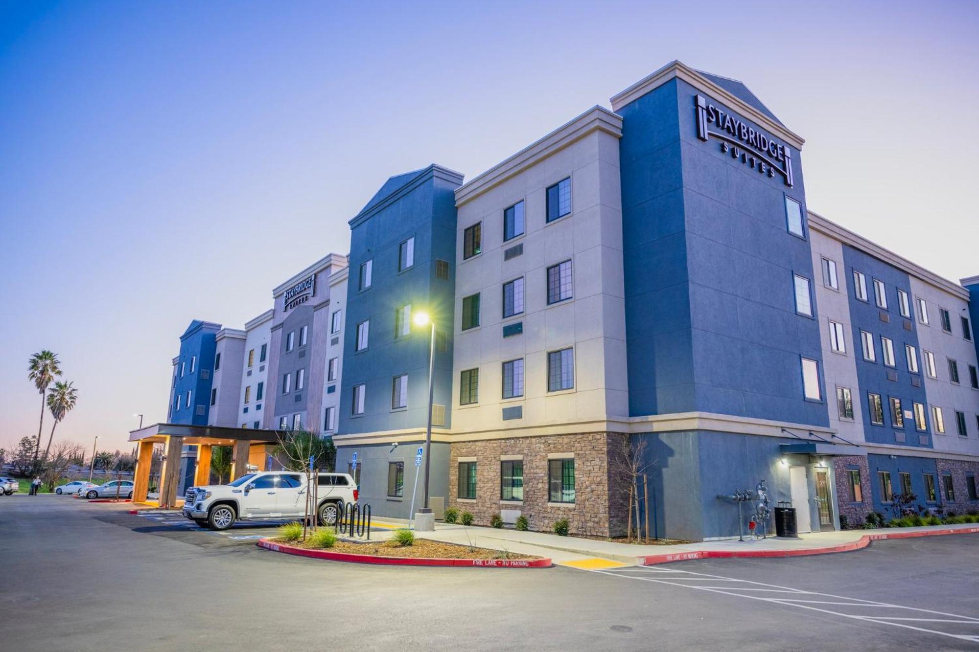Staybridge Suites Sacramento Woodland By Ihg Eksteriør bilde